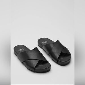 EILEEN FISHER Bond Crossover Leather Slide Sandals in black 6